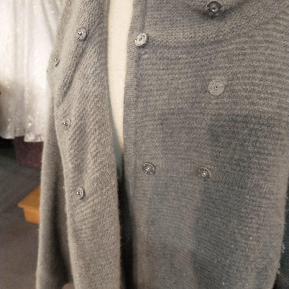 Lamb wools cardigan - Picture 5 of 6